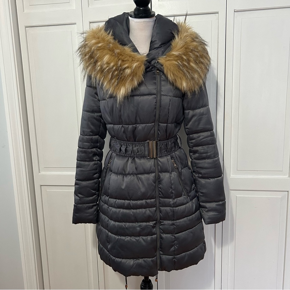 Steve Madden Gray Puffer Coat with Faux Fur Trim M